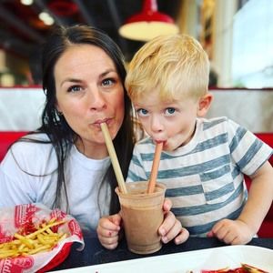 Meet your Posher, Ellen